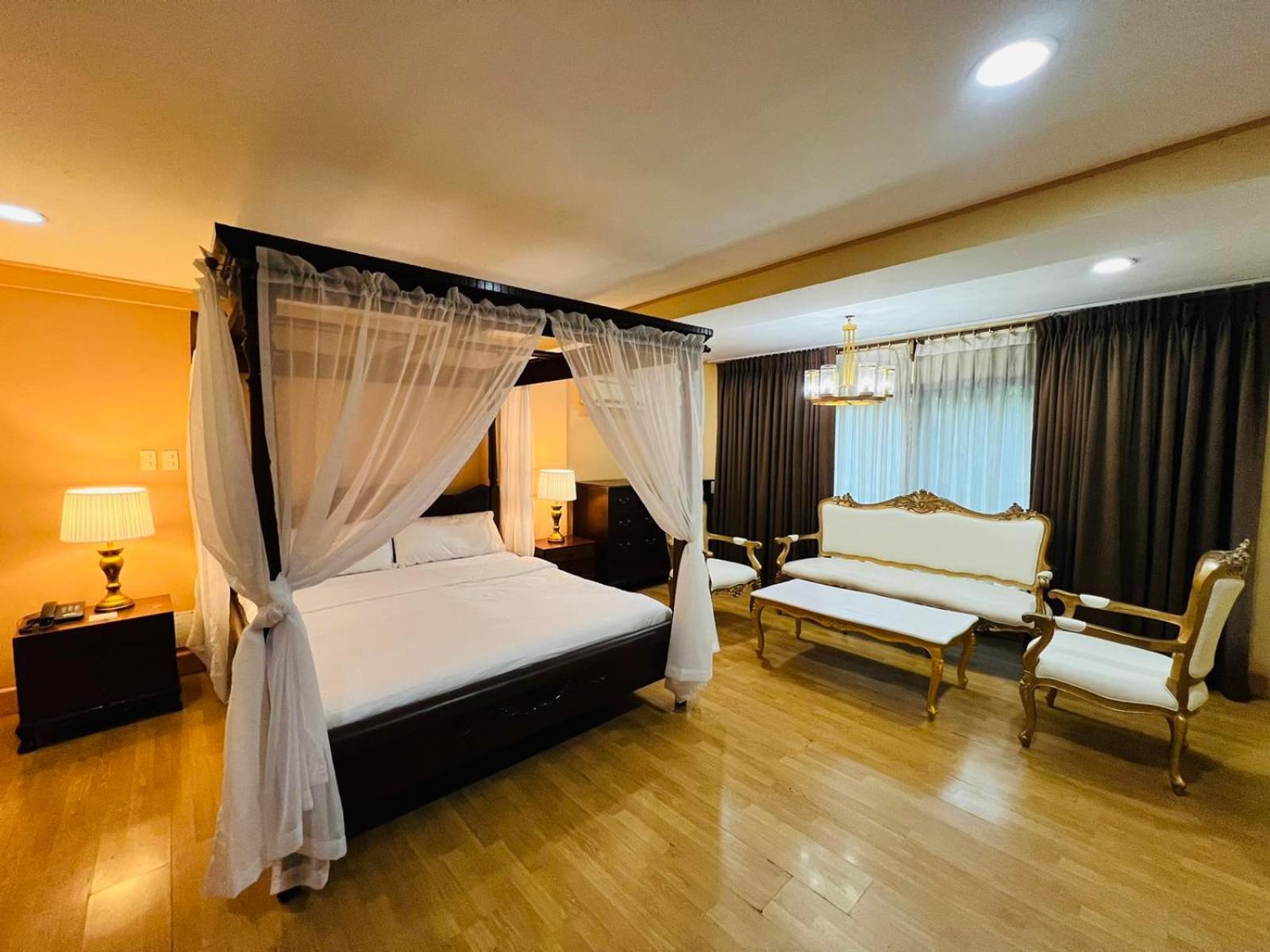 Arzo Hotel Manila Kültér fotó